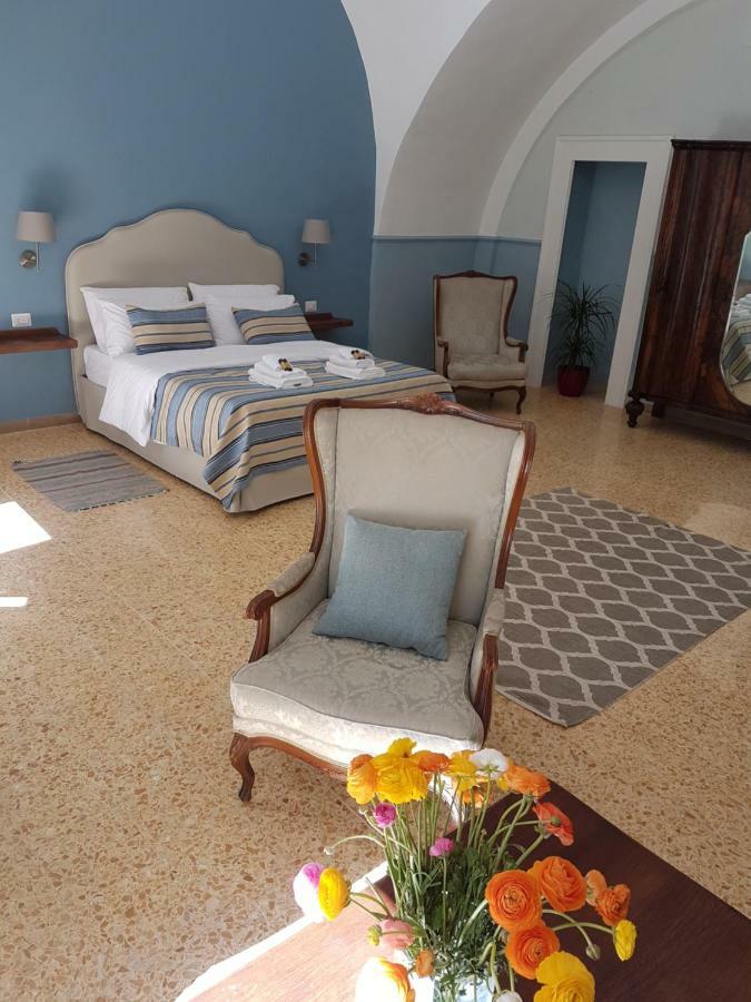 Aragonese Luxury 5* Naples