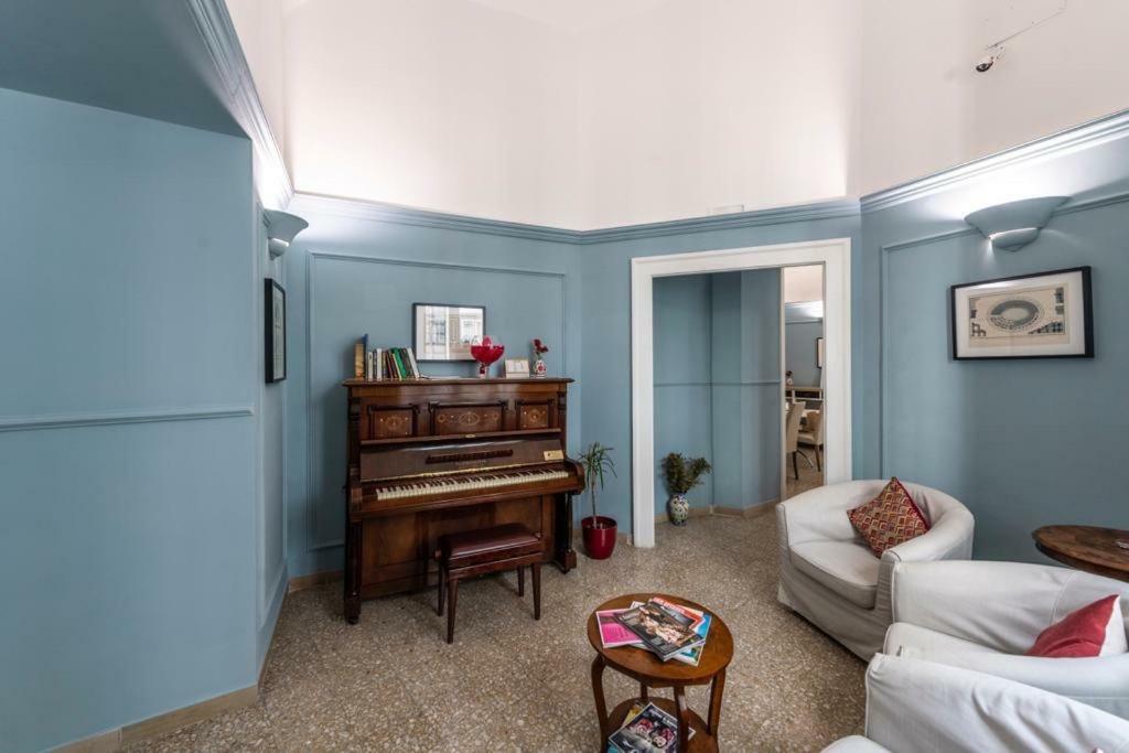 Aragonese Luxury Bed & Breakfast Naples